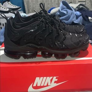 COPY - Nike vapormax plus